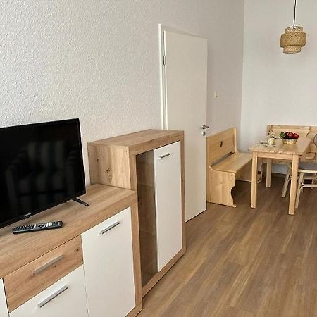 Отель Haus Troja Росток Экстерьер фото